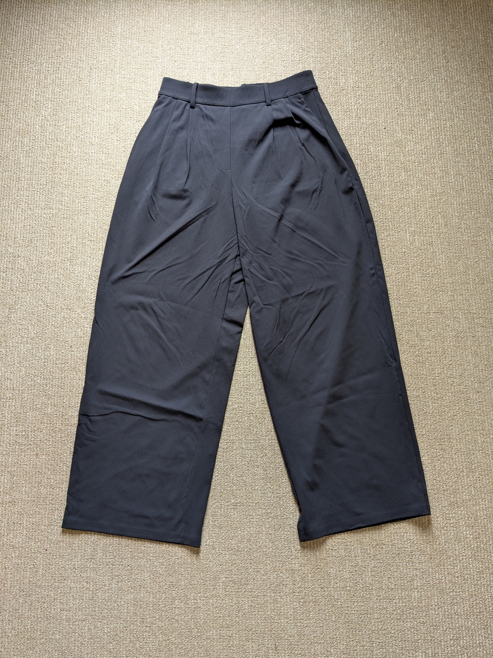 Lulemon Athletica Black Wide-Leg Women's Trousers
